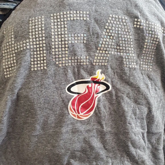 NWT TOUCH BY ALYSSA MILANO 3X HEAT TEE - Picture 2 of 4